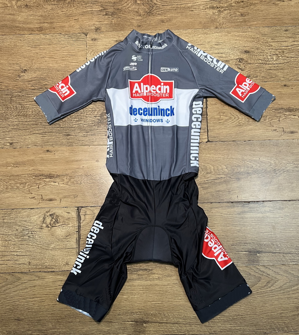 LASER CUT Skinsuit 2025 Alpeci - Summer Clothing Material のレビューと価格