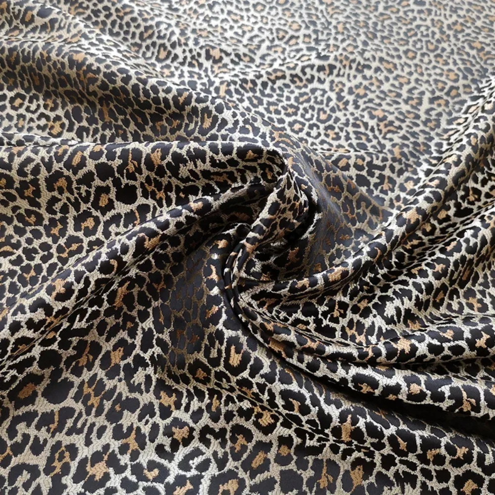 Yarn Dyed Brocade Jacquard Fab - Summer Clothing Material のレビューと価格