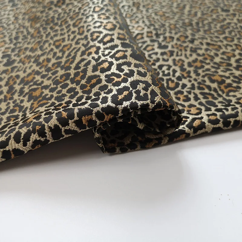 Yarn Dyed Brocade Jacquard Fab - Summer Clothing Material のレビューと価格