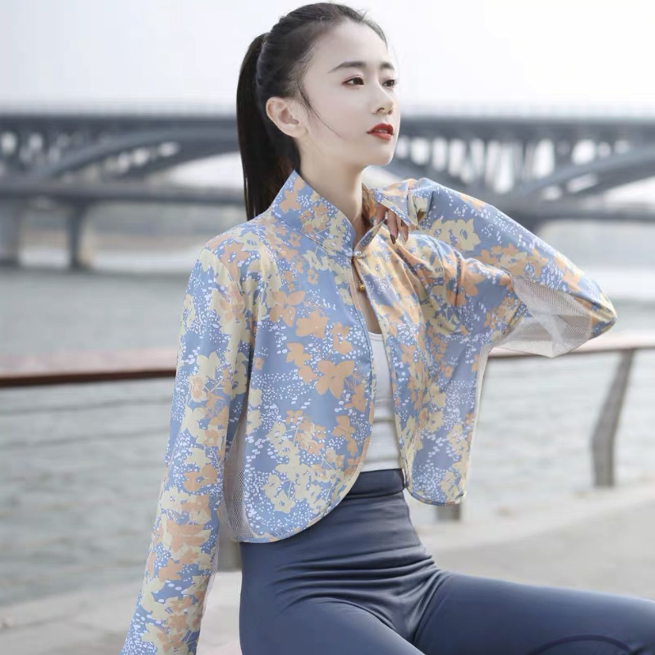2025 New Women Sunscreen Shawl - Summer Clothing Drive のレビューと価格